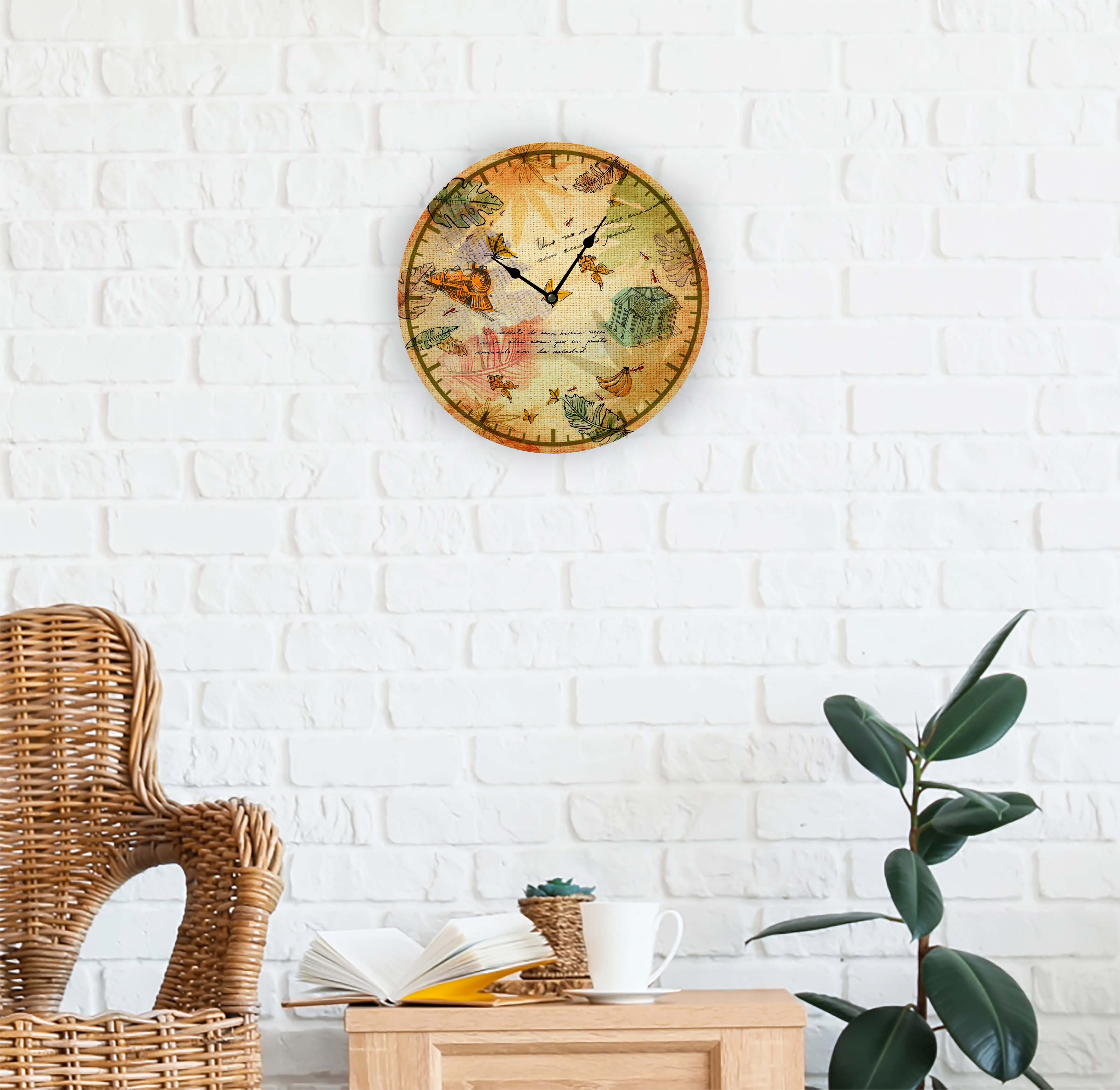 Macondo | Wall Clock
